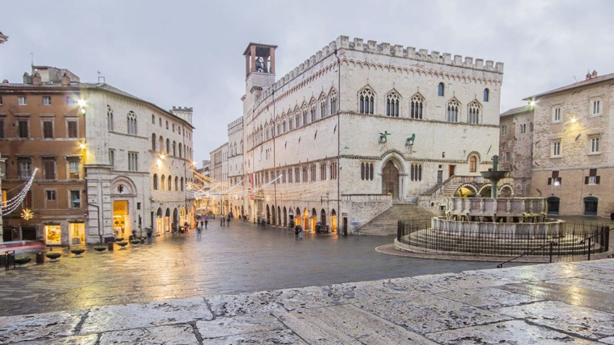 genitori e figlia trovati morti a perugia