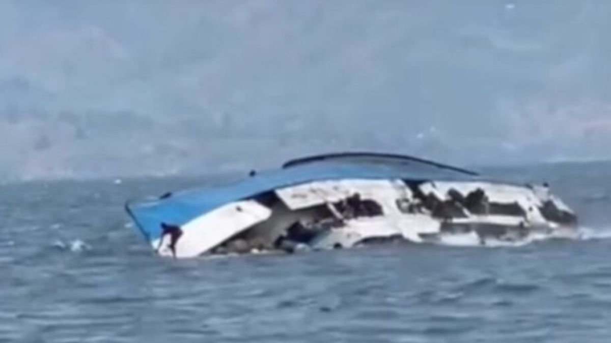 Strage sul lago, il traghetto con 280 passeggeri affonda: decine di morti e dispersi (VIDEO)