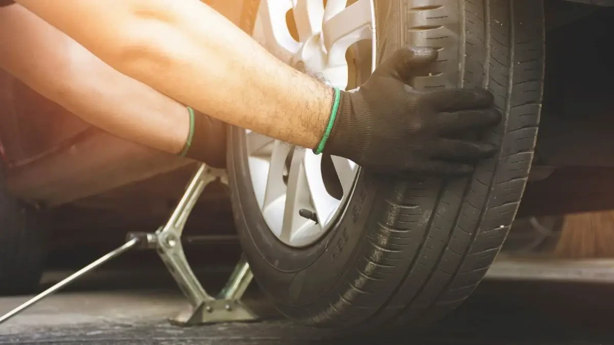 Test pneumatici quattro stagioni, solo questi due modelli lo hanno superato Test pneumatici quattro stagioni, solo questi due modelli lo hanno superato