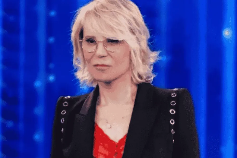 Amici torna oggi 21 dicembre su Canale 5: ospiti, classifiche, sfide