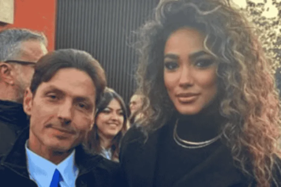 Pier Silvio Berlusconi e Samira Lui insieme durante un evento Mediaset