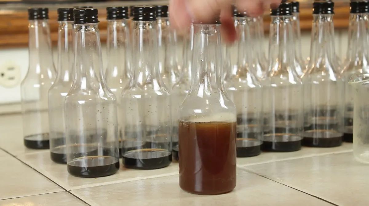 Coca-Cola, la formula segreta non è più un mistero? Lo scienziato che l’ha ricreata in laboratorio