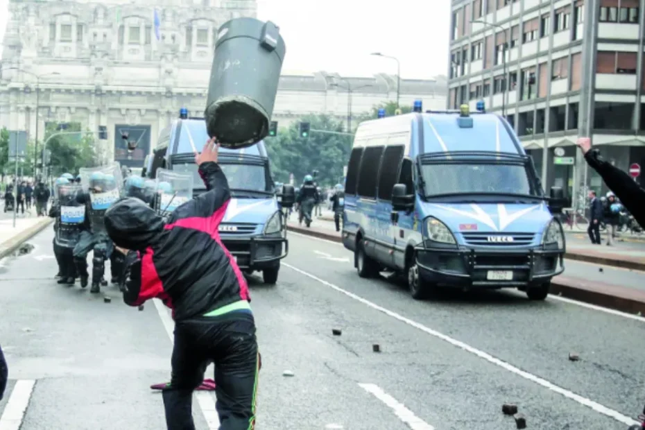 Milano, allarme sicurezza: il Qatar avverte i turisti su furti e rapine