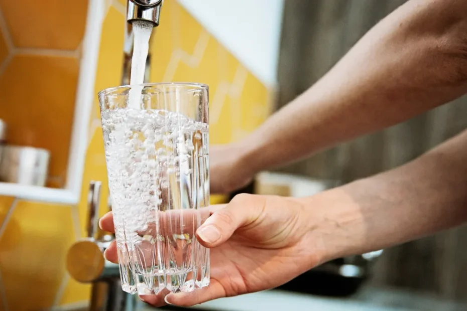 L’Italia sotto accusa sull’acqua potabile: cosa sta succedendo davvero?