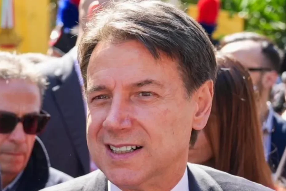 Giuseppe Conte operato, l'aggiornamento sui social: "Decorso regolare, mi sento bene — ancora qualche giorno e si riparte"