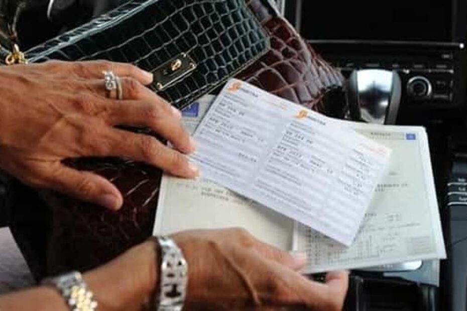 Bollo auto, le nuove regole su pagamenti e scadenze in arrivo dal 2027-2028