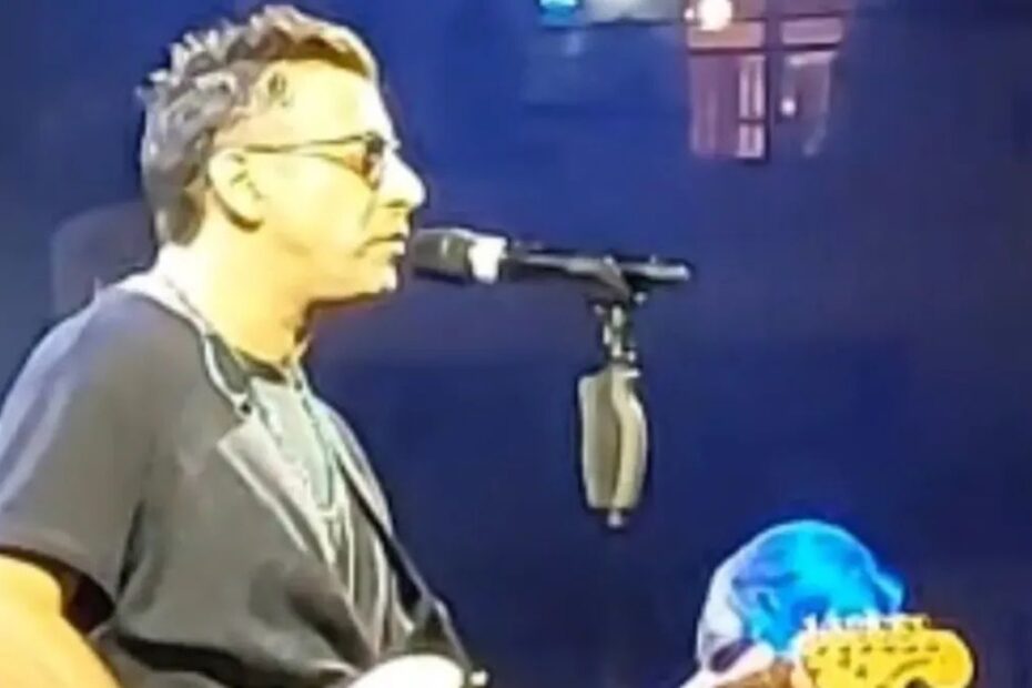 Francesco Gabbani colto da malore durante il concerto a Letojanni