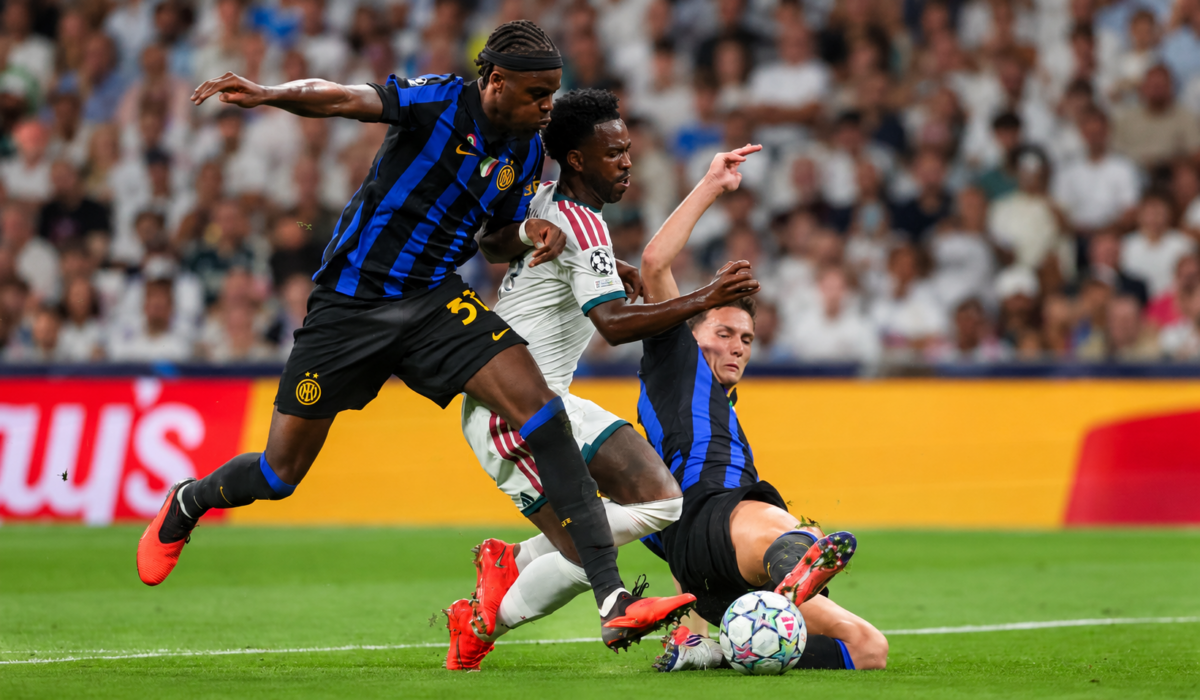 real madrid inter 232 polemica dopo la partita emergono forti dubbi da Urbanpost.it real madrid inter 232 polemica dopo la partita emergono forti dubbi