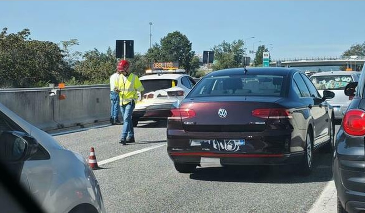 incidente mortale sull8217a16 nella galleria di montemiletto morto un uomo da Urbanpost.it incidente mortale sull8217a16 nella galleria di montemiletto morto un uomo