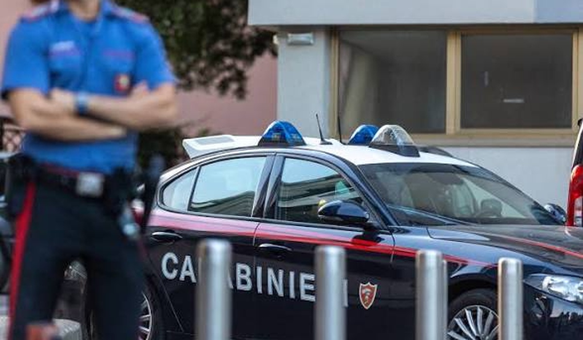 lamezia terme 14enne pianifica l8217aggressione alla prof coltello nascosto a scuola da Urbanpost.it lamezia terme 14enne pianifica l8217aggressione alla prof coltello nascosto a scuola