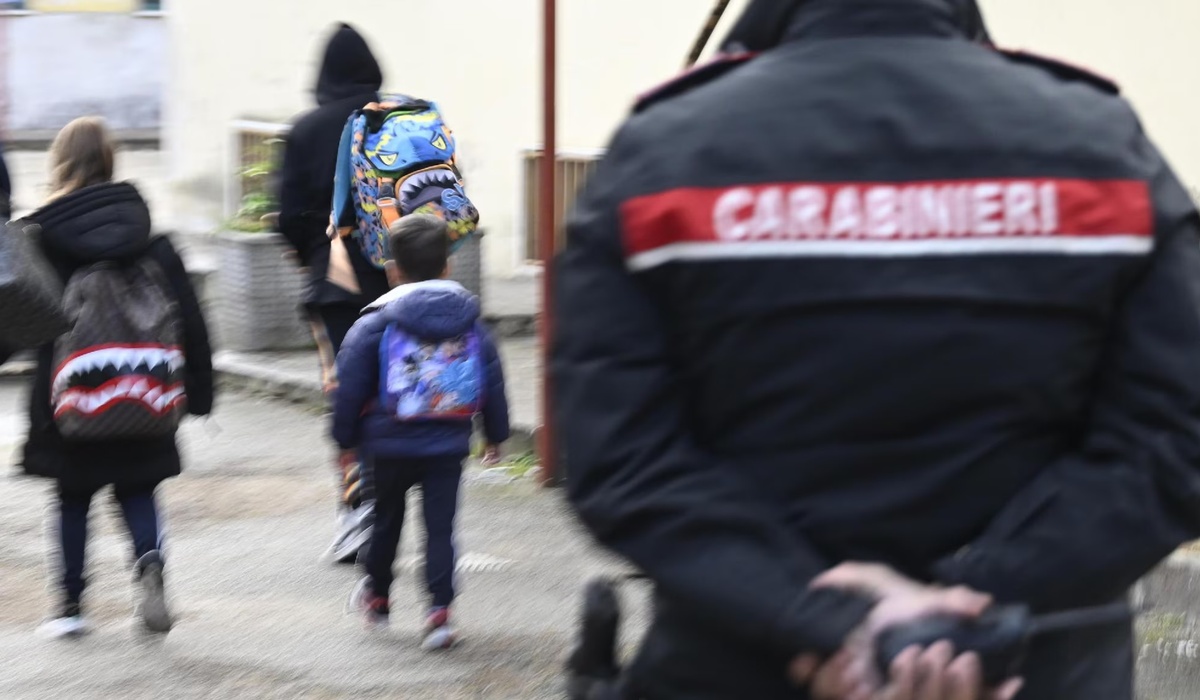 trepuzzi bambino di 6 anni a scuola con un coltello nello zaino da Urbanpost.it trepuzzi bambino di 6 anni a scuola con un coltello nello zaino