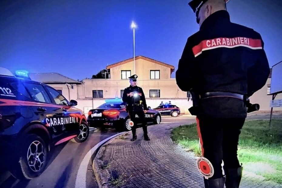 Una strada del borgo di Col Lonc, frazione di Segusino, dove gli abitanti sono scesi in strada per cercare due ladri
