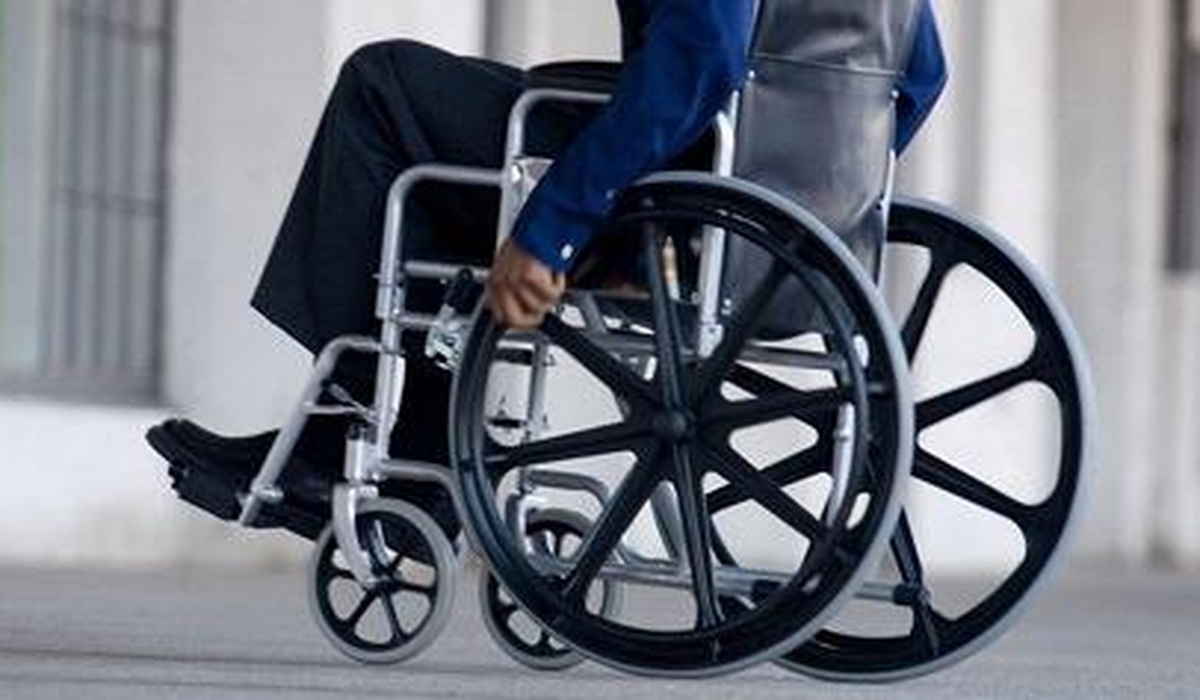 napoli donna di 34 anni con disabilit224 rapinata nel rione vasto le portano via lo smartphone dalla borsa legata alla sedia a rotelle da Urbanpost.it napoli donna di 34 anni con disabilit224 rapinata nel rione vasto le portano via lo smartphone dalla borsa legata alla sedia a rotelle