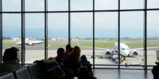 Incidente all'aeroporto di Bergamo: scoppia pneumatico, i disagi