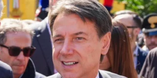 Giuseppe Conte operato, l'aggiornamento sui social: "Decorso regolare, mi sento bene — ancora qualche giorno e si riparte"