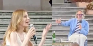 Francesca Fagnani, conduttrice del programma Belve, nel momento della risposta a Gigi Marzullo