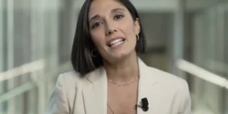 Giulia Presutti, neo conduttrice di Report, al centro di un intervento della newsletter di Selvaggia Lucarelli