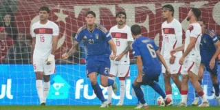 Turchia-Italia, fischi all'inno italiano e contestazione a Montella all'Arena del Coccodrillo di Bursa