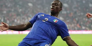 Michael Kayode, il terzino azzurro protagonista della vittoria dell'Italia contro la Turchia