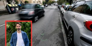 La minicar nera sequestrata dai carabinieri a Testaccio, a Roma: due minorenni di 16 e 17 anni denunciati per le aggressioni di Monteverde